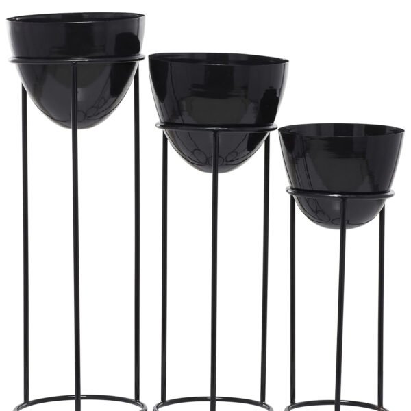 Iron Matt Black Lightweight Plant Stand is a perfect for showcasing flowers, succulents, herbs, or decorative plants S/3